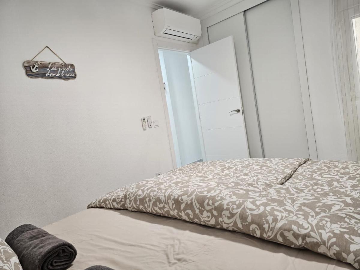 Hda Apartment 2. Torrevieja Kültér fotó