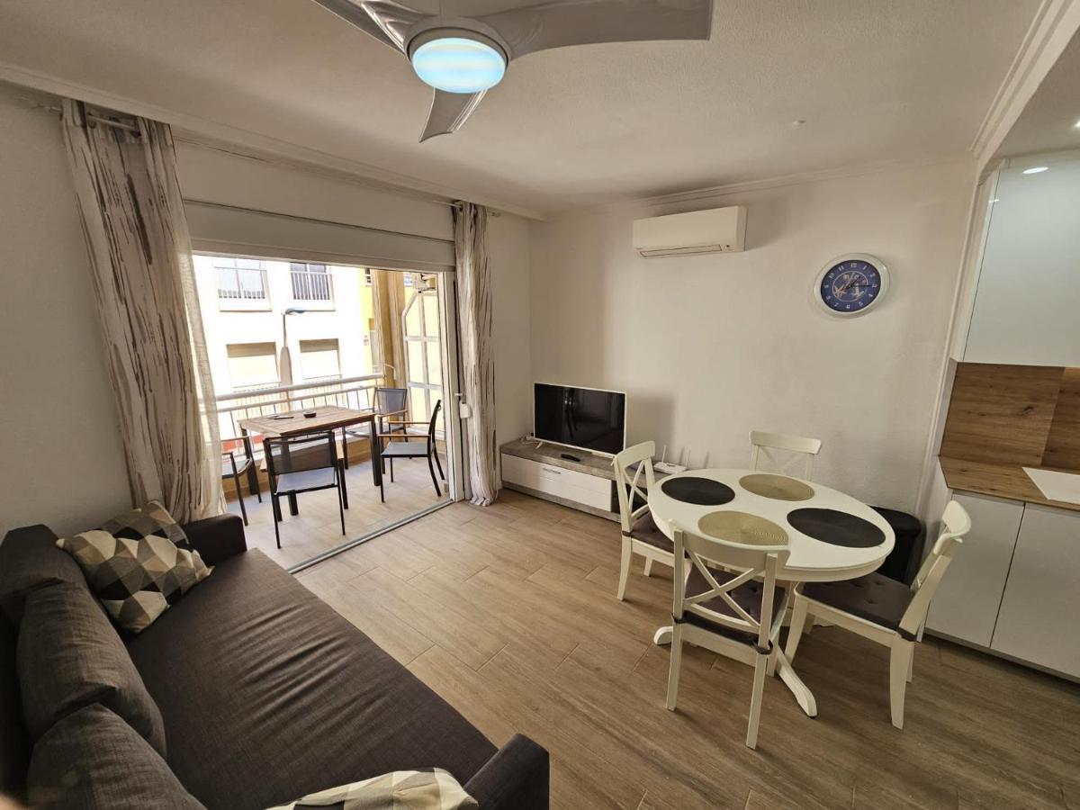 Hda Apartment 2. Torrevieja Kültér fotó